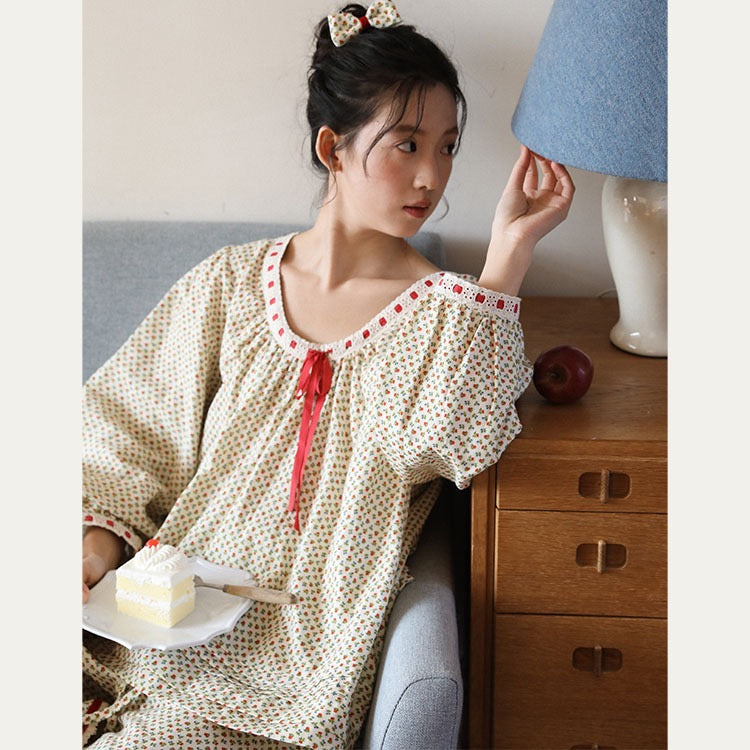 Vintage Floral Long Sleeve Pajama Set